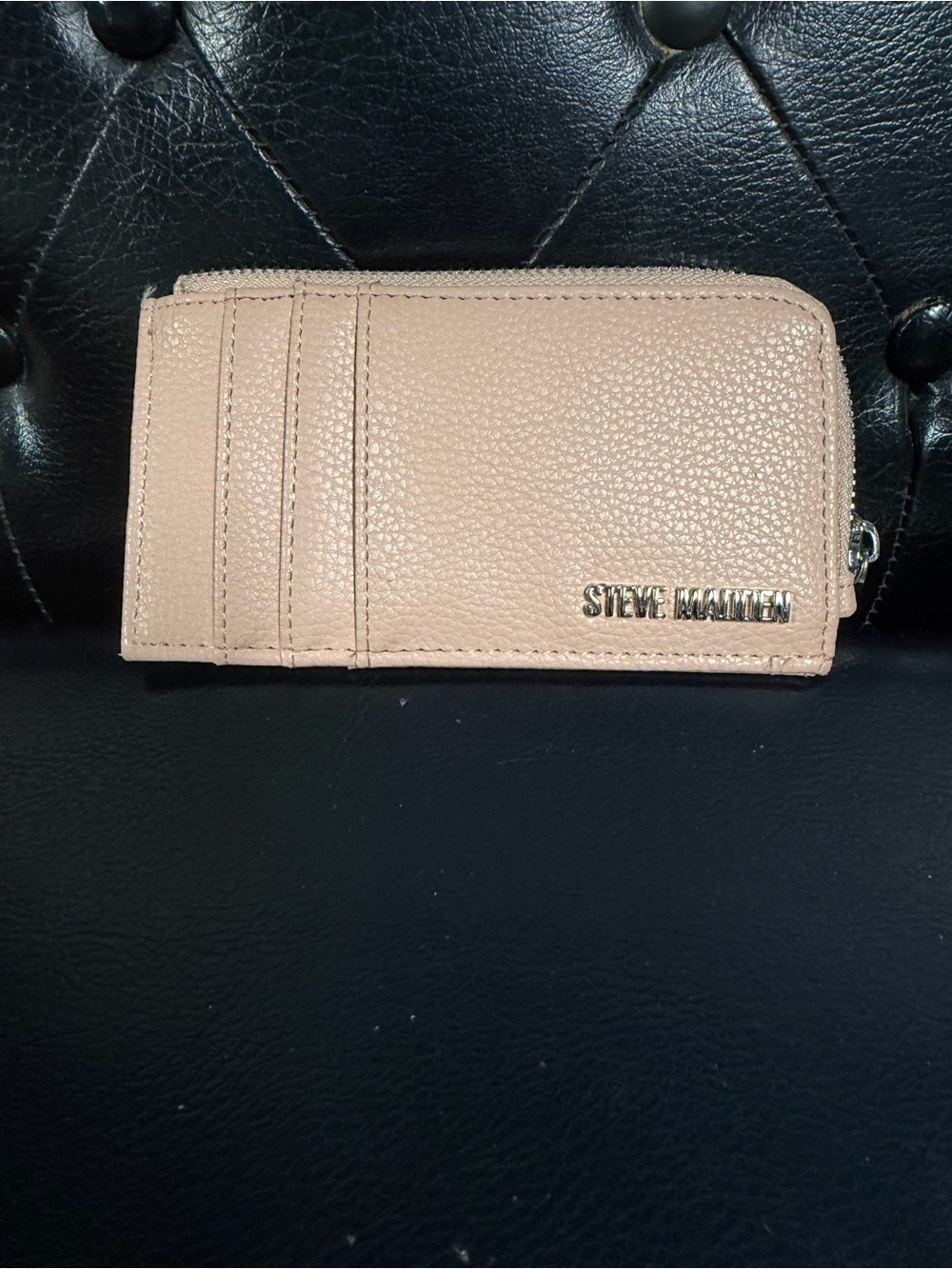 Steve Madden Nude Zip Card Wallet